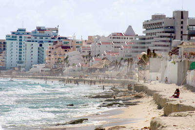 Barre el viento playas de Cancún