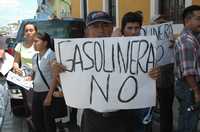 Vecinos de la ciudad de Campeche protestaron contra la instalación de una gasolinera propiedad de la familia de Juan Camilo Mouriño