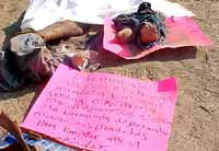 Los cadáveres de cuatro personas fueron abandonados junto con un mensaje, en el municipio guerrerense de Coyuquilla