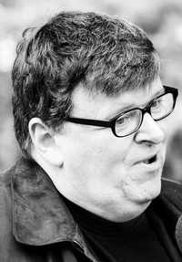 El documentalista estadunidense, Michael Moore, en imagen del festival de cine de Toronto en 2006