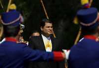 El presidente de Ecuador, Rafael Correa, pretende reformar las leyes bancarias