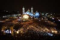 La Plaza de la Constitución, que desde el sábado comenzó a llenarse con miles de seguidores de la cantante