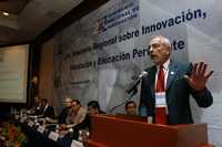 José Luis Fernández Zayas, coordinador general del Foro Consultivo Científico y Tecnológico, afirmó que el panorama en esos sectores es preocupante