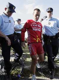 El ciclista italiano Chistian Moreni se encuentra bajo arresto preventivo luego de darse a conocer que utilizó testosterona en el Tour