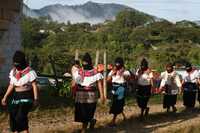 En imagen de archivo, mujeres de las bases de apoyo del EZLN a su llegada al segundo Encuentro de los Pueblos Zapatistas con los Pueblos del Mundo, el 23 de julio