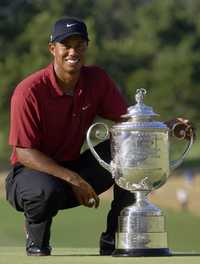 En Tulsa, Oklahoma, Tiger Woods despertó para ganar el último de los cuatro grandes torneos del año