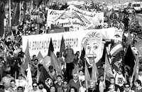 Marcha del Situam a Los Pinos (febrero de 2002), durante la huelga que paralizó a la institución educativa por 40 días