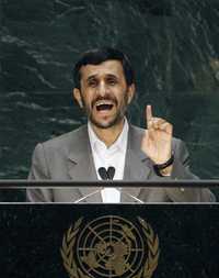 El presidente iraní, Mahmoud Ahmadinejad, durante su discurso ante la 62 Asamblea General de Naciones Unidas, ayer en Nueva York