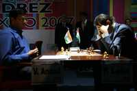 Viswanathan Anand enfrentó con blancas al húngaro Peter Leko, a quien venció para coronarse en el campeonato mundial de ajedrez que culminó ayer en la ciudad de México