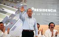 El presidente Felipe Calderón durante el inicio de las obras del Hospital Regional de Alta Especialidad en Ciudad Victoria, Tamaulipas