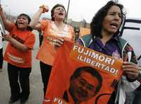 Peruanos de poblaciones pobres piden la libertad de Alberto Fujimori y aseguran que es inocente