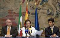 La titular de la Secretaría de Educación Pública, Josefina Vázquez Mota, ofreció ayer una conferencia de prensa en Madrid, luego de la clausura de la Reunión Binacional