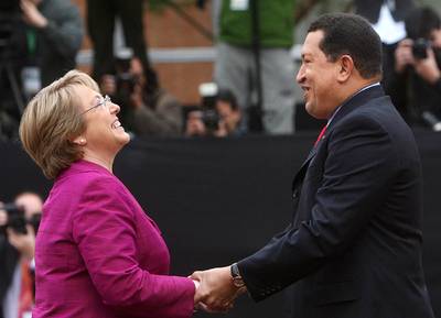 Chávez llama a combatir el neoliberalismo