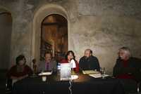 María Eugenia Sánchez Díaz de Rivera, Juan Bañuelos, Alejandra López, Luis Hernández Navarro y Julio Glockner, durante la presentación del libro Sentido contrario