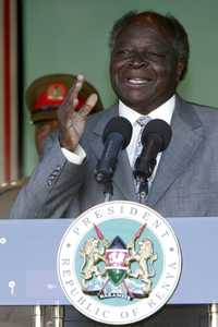 El presidente Mwai Kibaki habla por la televisiÃ³n