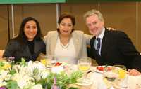 La diputada Ruth Zavaleta, la canciller Patricia Espinosa y el senador Santiago Creel, durante la reunión de embajadores y cónsules de México