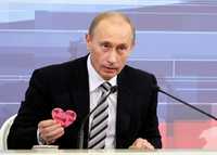 El presidente de Rusia habla con periodistas en Moscú en el Día de San Valentín