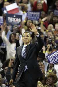 El demócrata Barack Obama continuó su campaña ayer en Houston, luego de llevarse el triunfo en las primarias de Wisconsin