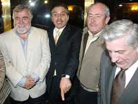 Alejandro Encinas, Jesús Ortega, Leonel Cota y Arturo Níñez, al término del encuentro