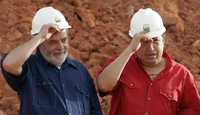 Los presidentes de Brasil y de Venezuela, Luiz Inacio Lula da Silva y Hugo Chávez, respectivamente, el pasado 26 de marzo durante el inicio de trabajos de una refinería que será operada por ambos países