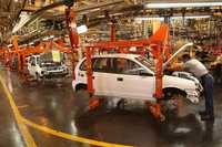 Línea de producción de autos Chevy en la planta General Motors de Coahuila. El ritmo de crecimiento mundial ya comenzó a contraerse a consecuencia de la desaceleración económica en Estados Unidos