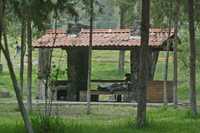 El bosque de Nativitas, en Xochimilco, ya dispone de cabañas para que los visitantes puedan disfrutar su visita al lugar. En el proyecto para impulsar el turismo rural se busca proyectar el aspecto rústico de algunas delegaciones