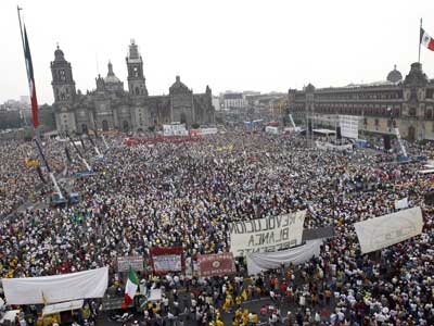 Habrá más movilizaciones: López Obrador