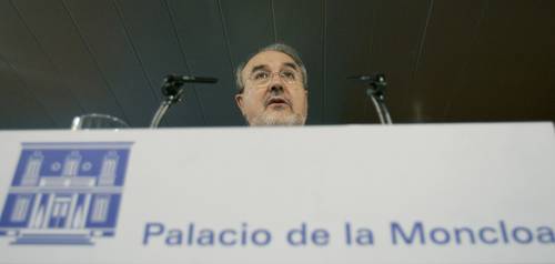 El ministro de Finanzas de Espaa, Pedro Solbes, dijo durante una rueda de prensa en el Palacio de la Moncloa en Madrid el pasado viernes 11 que la tasa de inflacin lleg a 5 por ciento, la ms alta en 13 aos