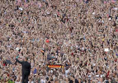 Barack Obama lleva su campaña a Berlín