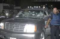 Más de un centenar de impactos de bala recibió la camioneta en la que viajaba el líder de la Iglesia de la Santa Muerte, conocido como Comandante Pantera Padrino Endoque, en los límites de Coacalco y Ecatepec