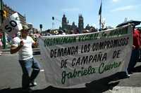 Vecinos de la Miguel Hidalgo protestaron ayer afuera del gobierno capitalino, para exigir que se cumplan los compromisos en materia de vivienda hechos por la delegada Gabriela Cuevas
