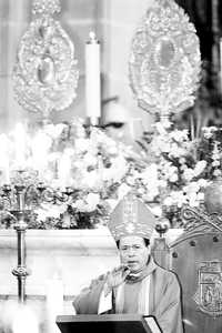 El cardenal Norberto Rivera Carrera durante la misa dominical en la Catedral Metropolitana