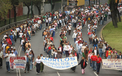 "No hay para cuándo": maestros de Morelos