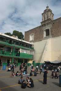 La primera escuela que derribará la administración panista de Irapuato es la primaria Josefa Ortiz de Domínguez, aledaña al templo de San Francisco y ubicada a unos metros de la Tercera Orden