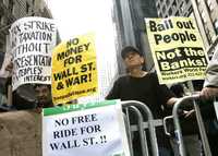 Aspecto de una de las múltiples protestas que se organizaron frente a la bolsa de valores de Nueva York contra el rescate financiero