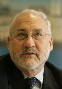 El premio Nobel de Economía 2001, Joseph Stiglitz