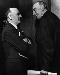 Harry Dexter y John Maynard Keynes  Archivo