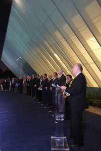El rector de la UNAM, José Narro, en primer plano, ayer, durante la apertura oficial del naciente espacio museístico