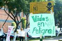 Vecinos de las Lomas y Polanco protestaron en la zona donde la delegación Miguel Hidalgo pretende construir un paso a desnivel y que es atravesada por ductos de Pemex