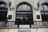 Fachada del edificio de The Detroit News en Detroit