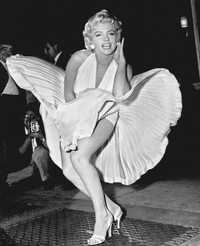Fotos de Marilyn Monroe que forman parte de las más de 100 imágenes que salieron a remate en tres sesiones en la casa de subastas Christie’s