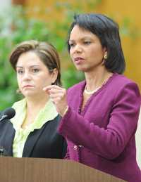 Patricia Espinosa y Condoleezza Rice, ayer en Washington