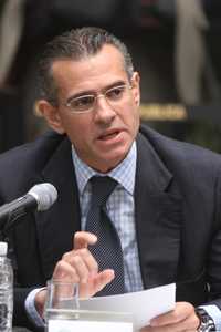 Juan José Suárez Copel, durante su participación en el debate sobre la reforma energética que organizó el Senado en junio pasado