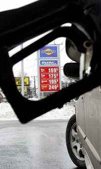 Cotizaciones de combustible en una gasolinera de Massachusetts, Estados Unidos