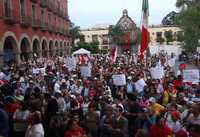 En Zapopan, Jalisco, Andrés Manuel López Obrador fue escuchado por sus simpatizantes, quienes colmaron la plaza principal del municipio