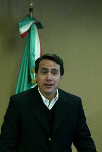 El secretario de Economía, Gerardo Ruiz Mateos, durante la conferencia de prensa que ofreció ayer