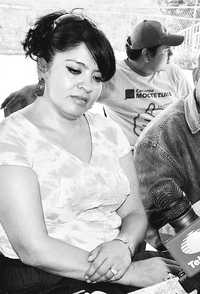 Evaluarán autoridades el caso de Nestora Salgado; lleva 11 dí­as en huelga de hambre